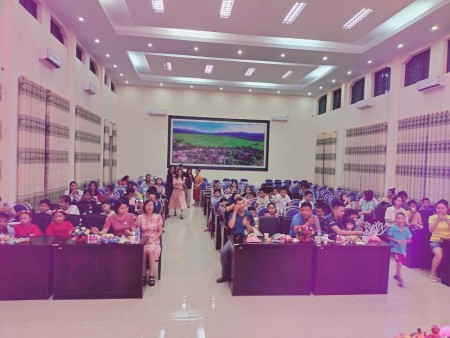 “VUI TẾT TRUNG THU” TẠI TRUNG TÂM GDTX TỈNH