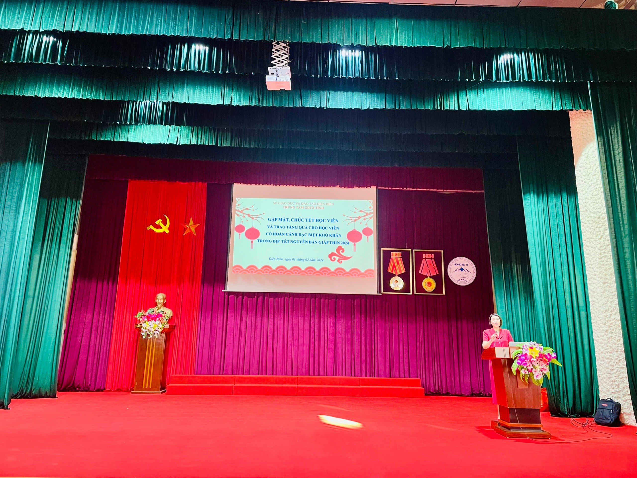 z5132182963420 3ed8a268a747cefbcecc6a44ef5e24b9